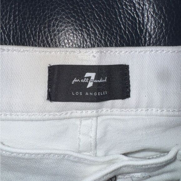 7 FOR ALL MANKIND Broken Twill Josefina Boyfriend Jeans in White - Picture 5 of 16